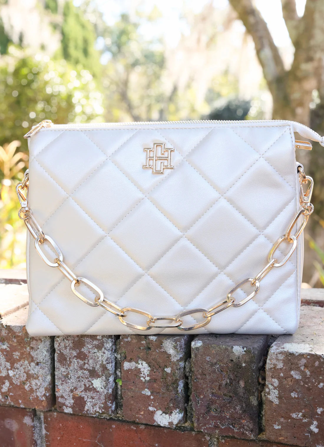 Ariana Crossbody