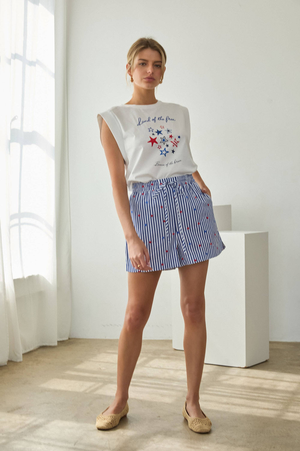Patriotic Star Print Sleeveless Top  graphic tee
