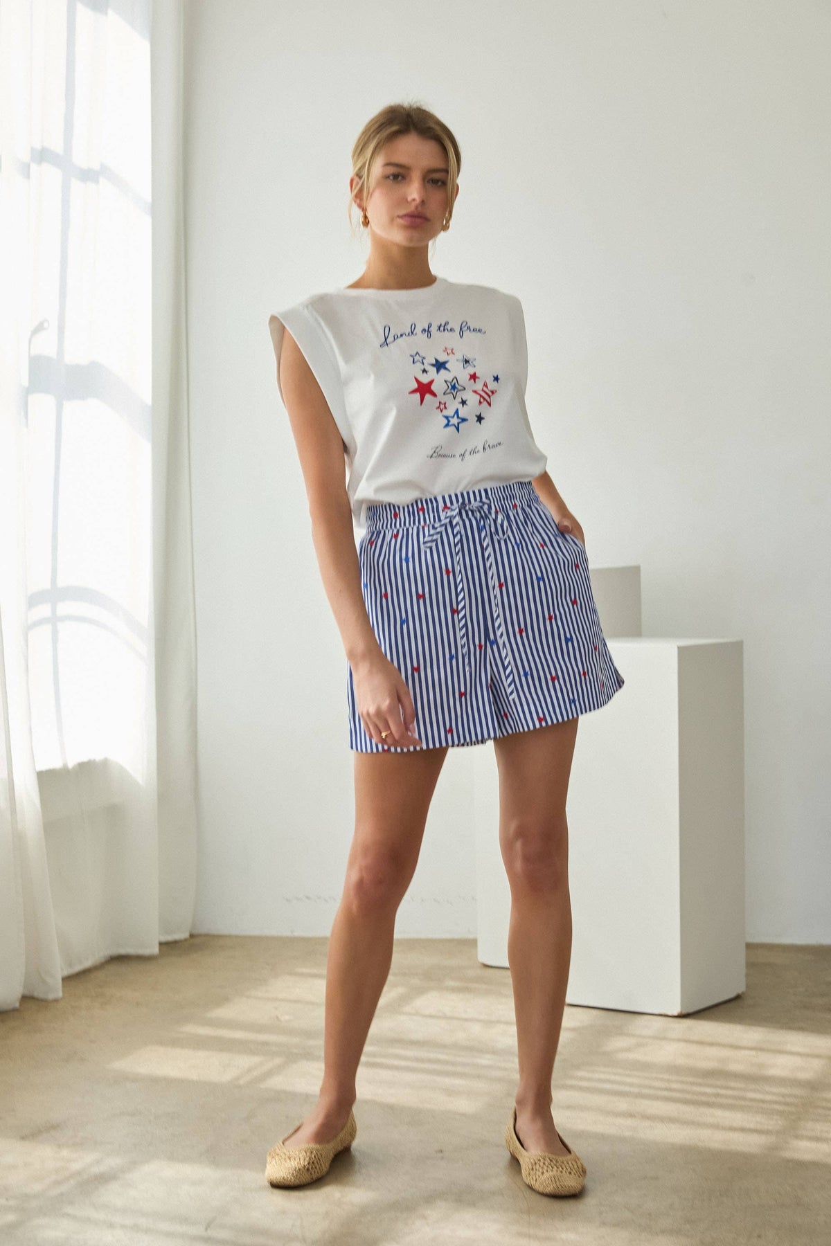 Patriotic Star Print Sleeveless Top  graphic tee