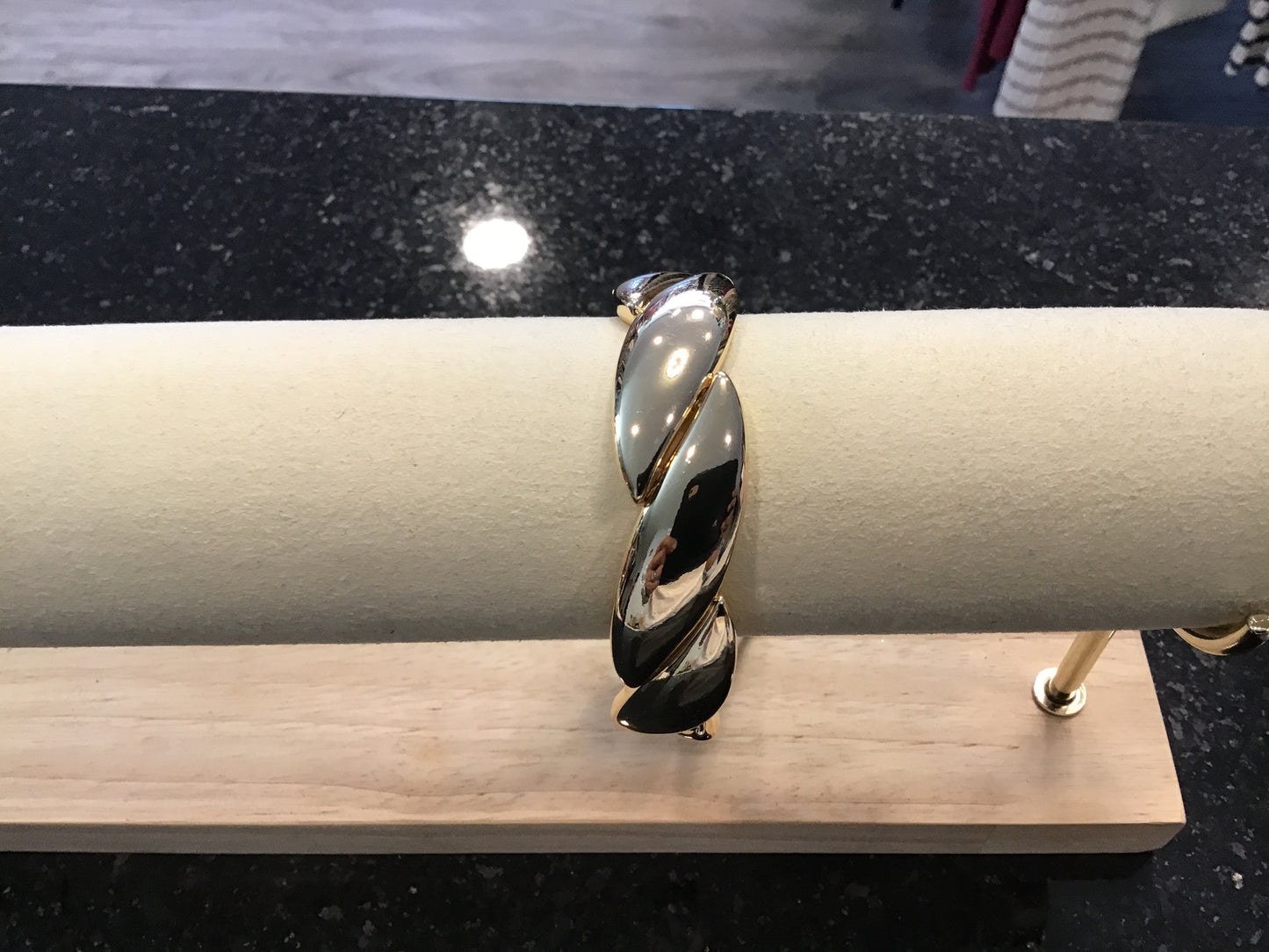 Weave stretch bracelet