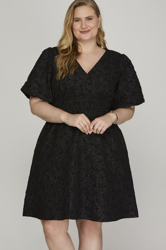 Becca Balloon Sleeve Jacquard Dress in Curvy