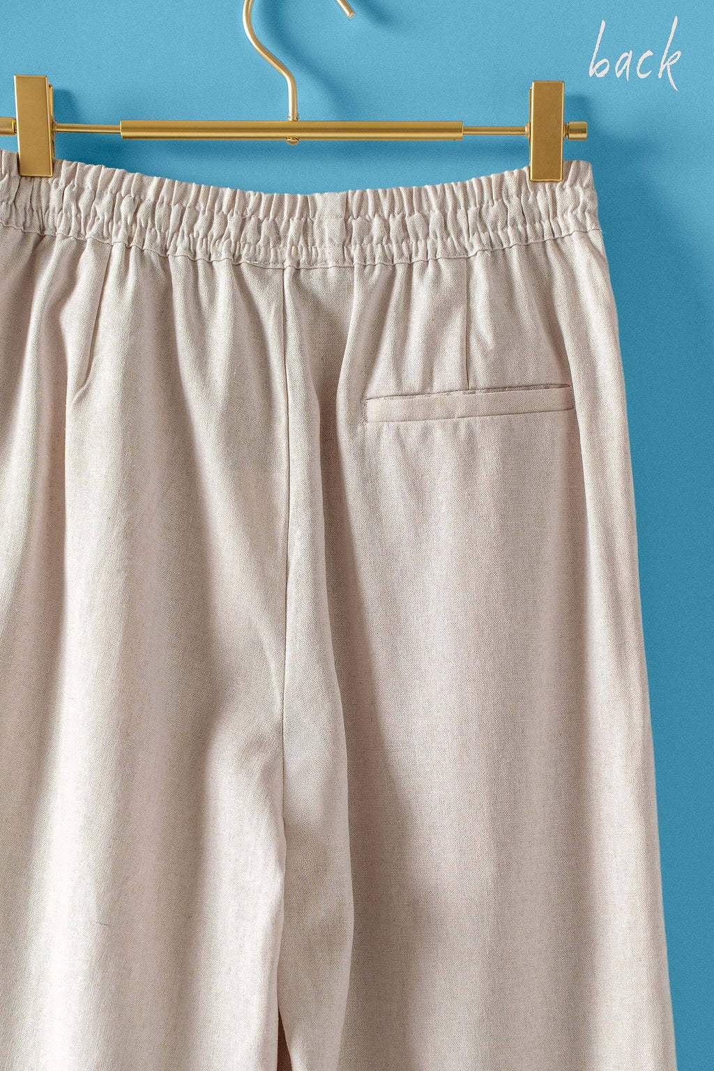 Lounge in Linen Pants