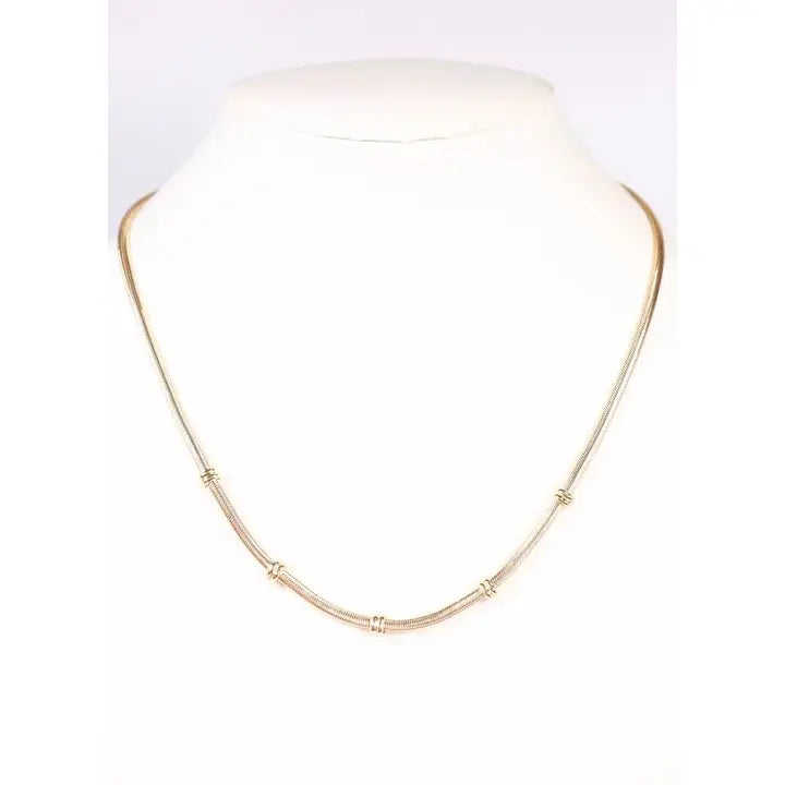 Heron Flat Chain Necklace Gold