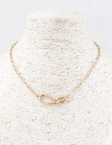 Twist-Pendant Small Chain Necklace