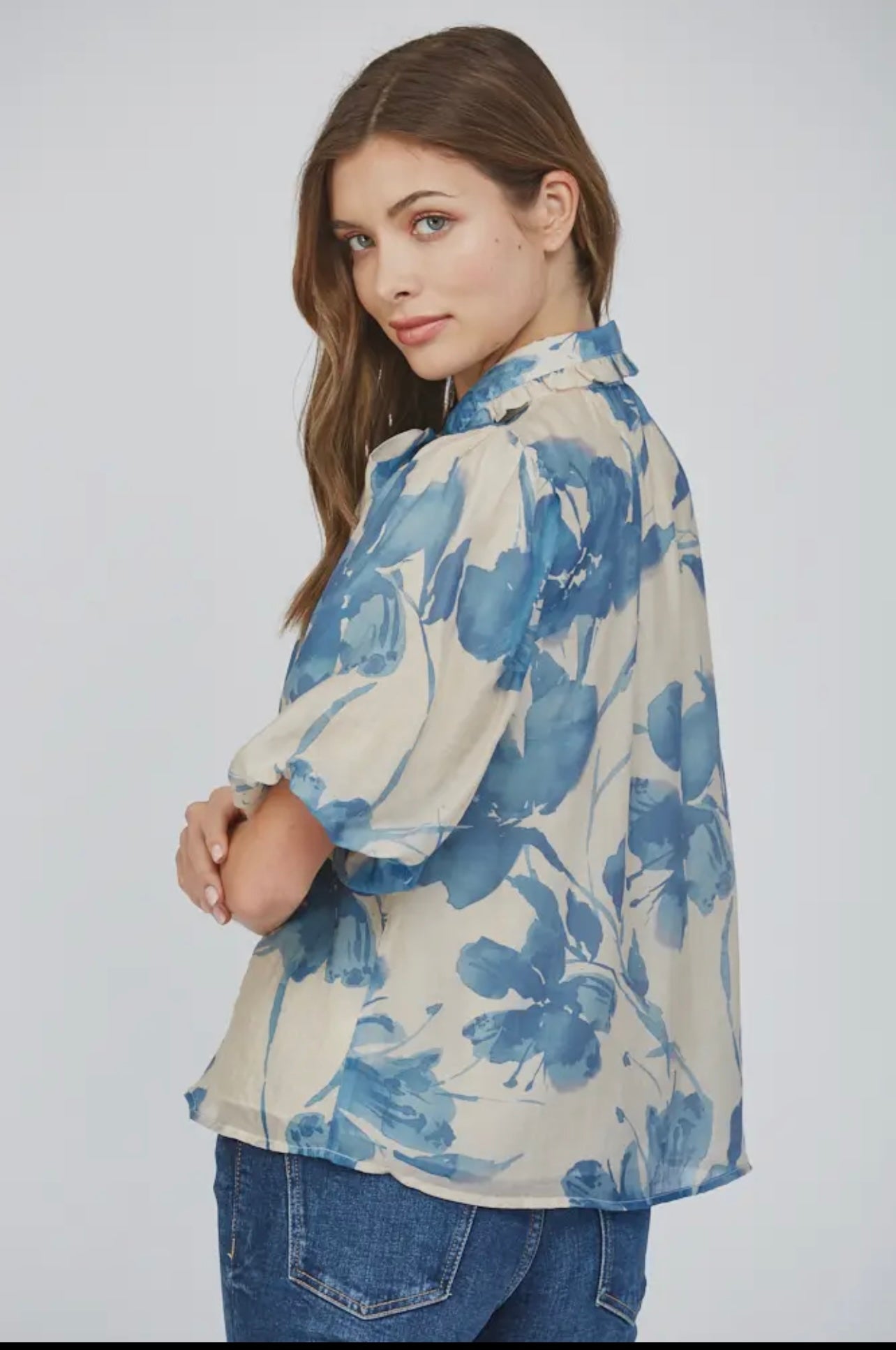 Ana Lantern Sleeve Top