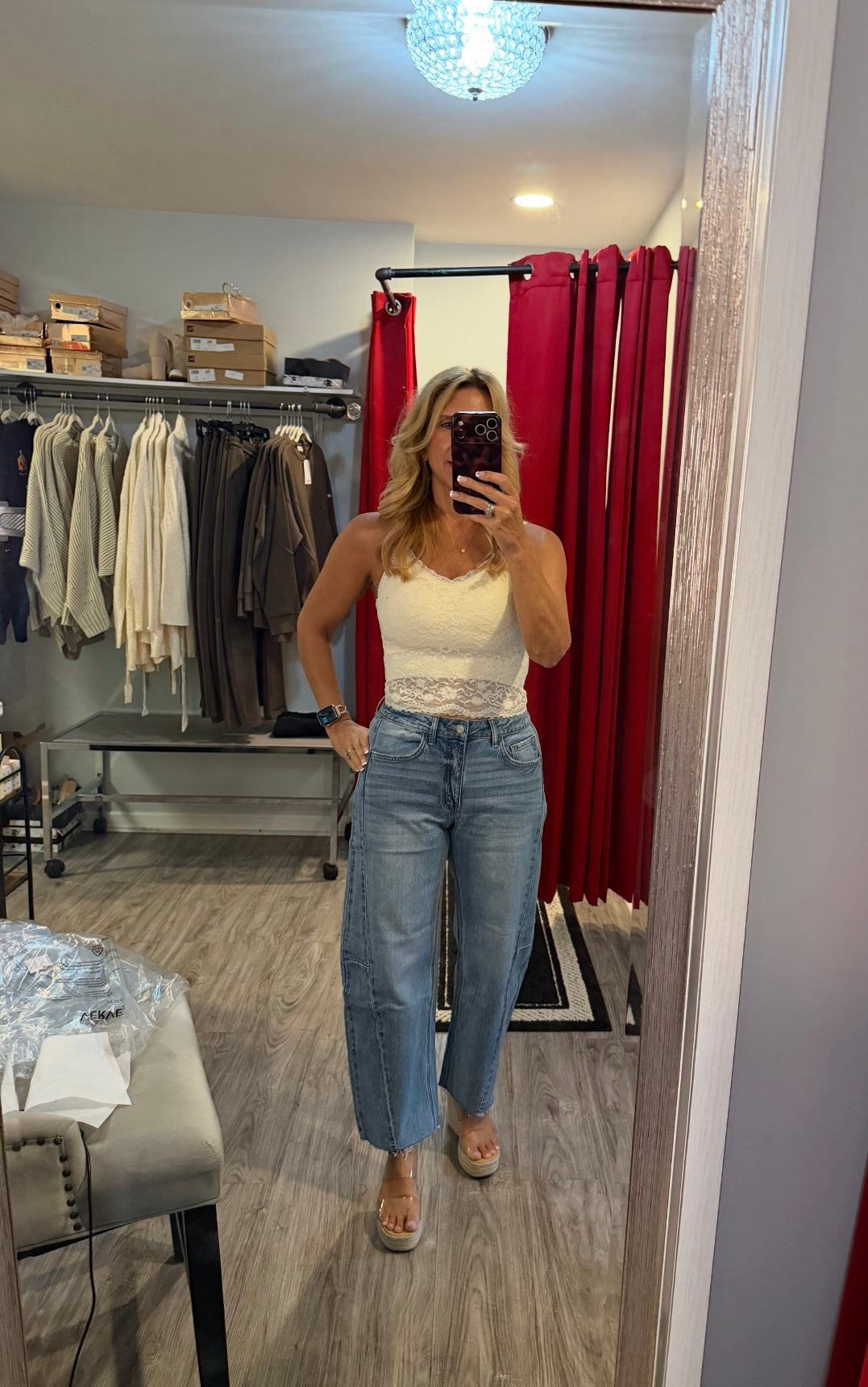 Paula Barrel Jean