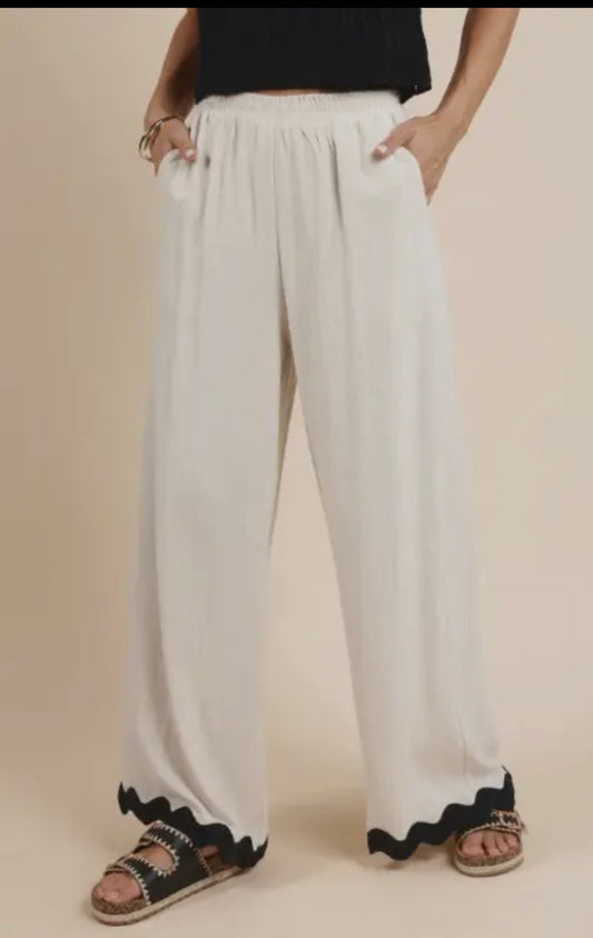 Sugarloaf Wavy Trim Pants