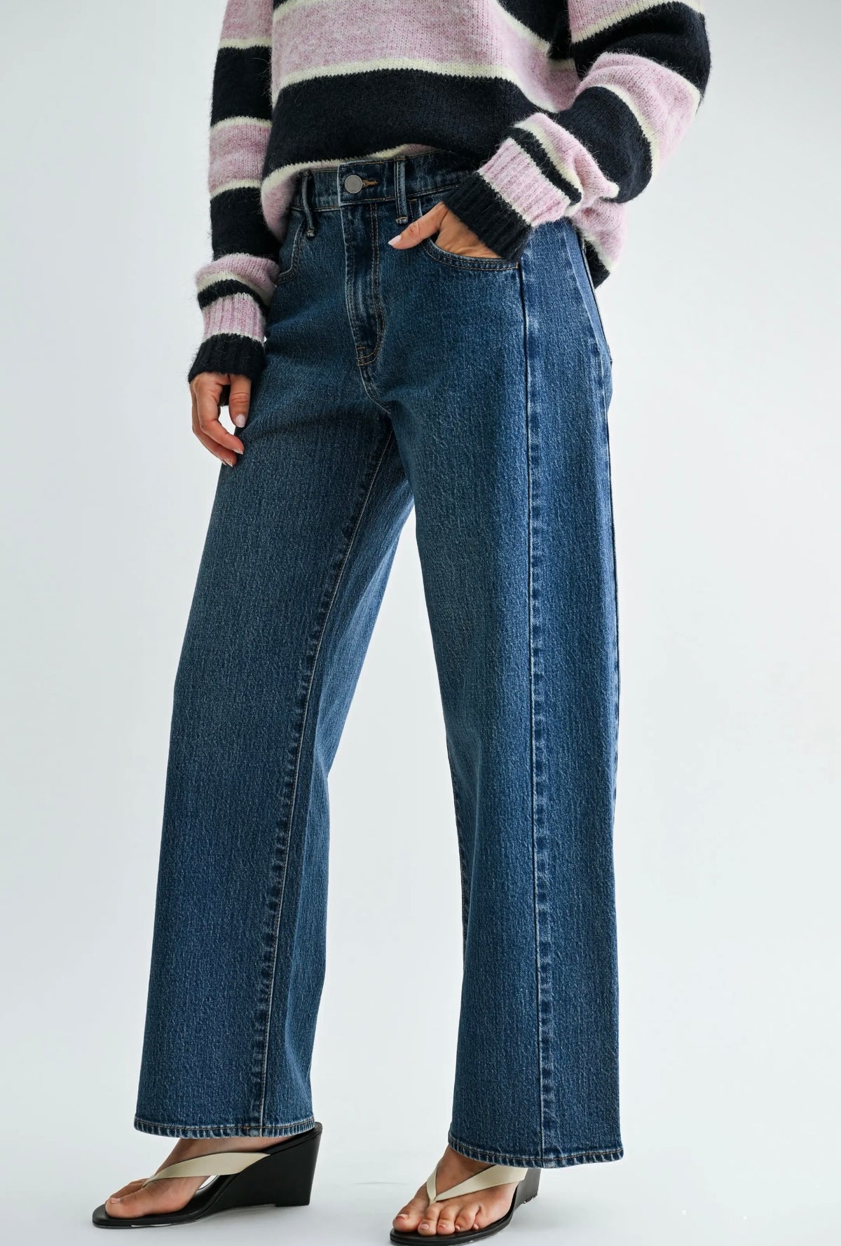 The Plot Twist Barrel Jean