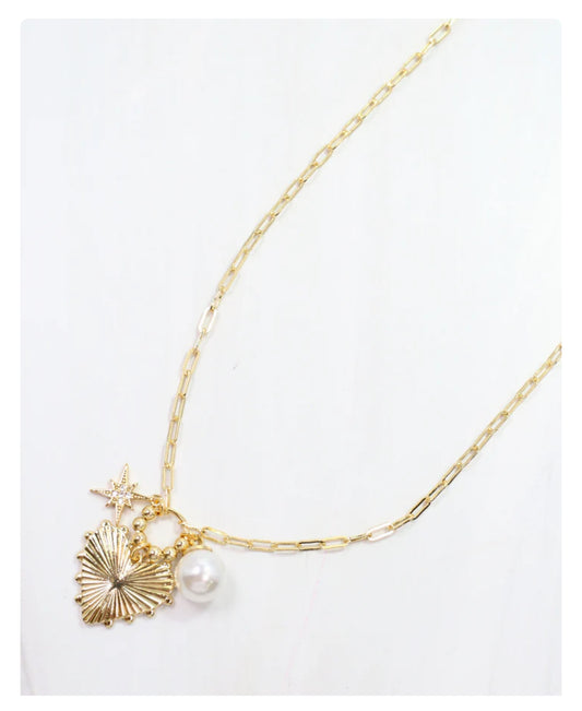 Sangrail Heart Charm Necklace