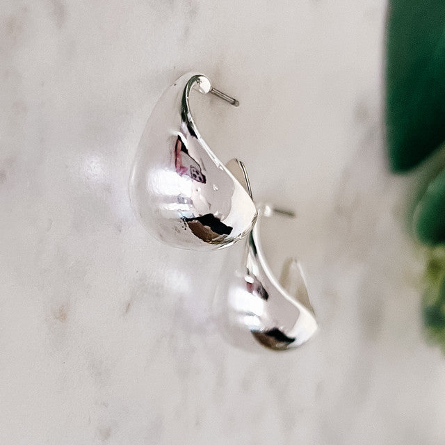 Hoop earrings   Gold or Silver