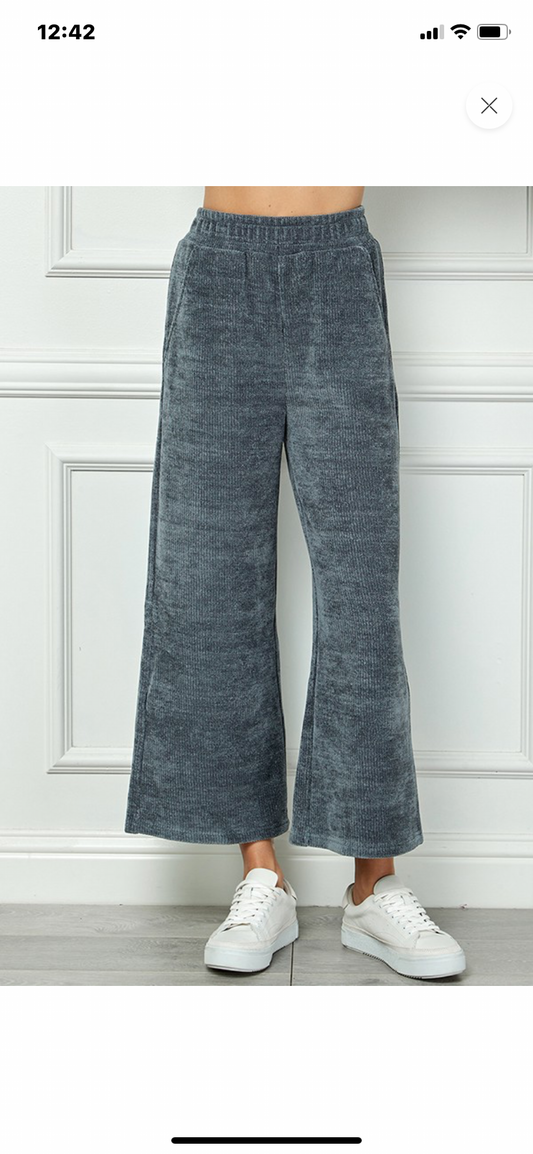 Surely Chenille Cropped Wide Pants