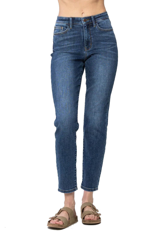 Judy Blue high waist slim fit jeans. Dark Wash. NO distressing.